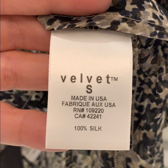 Velvet blouse - Picture 5 of 6